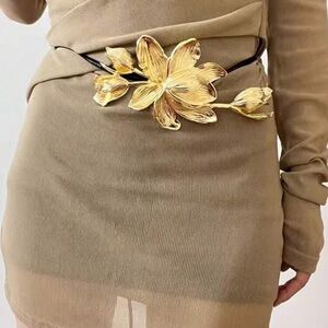 New! Gold Flower Leather Statement Cord Belt